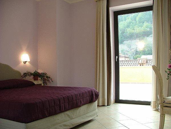 Hotel Langa In Cortemilia Exteriér fotografie